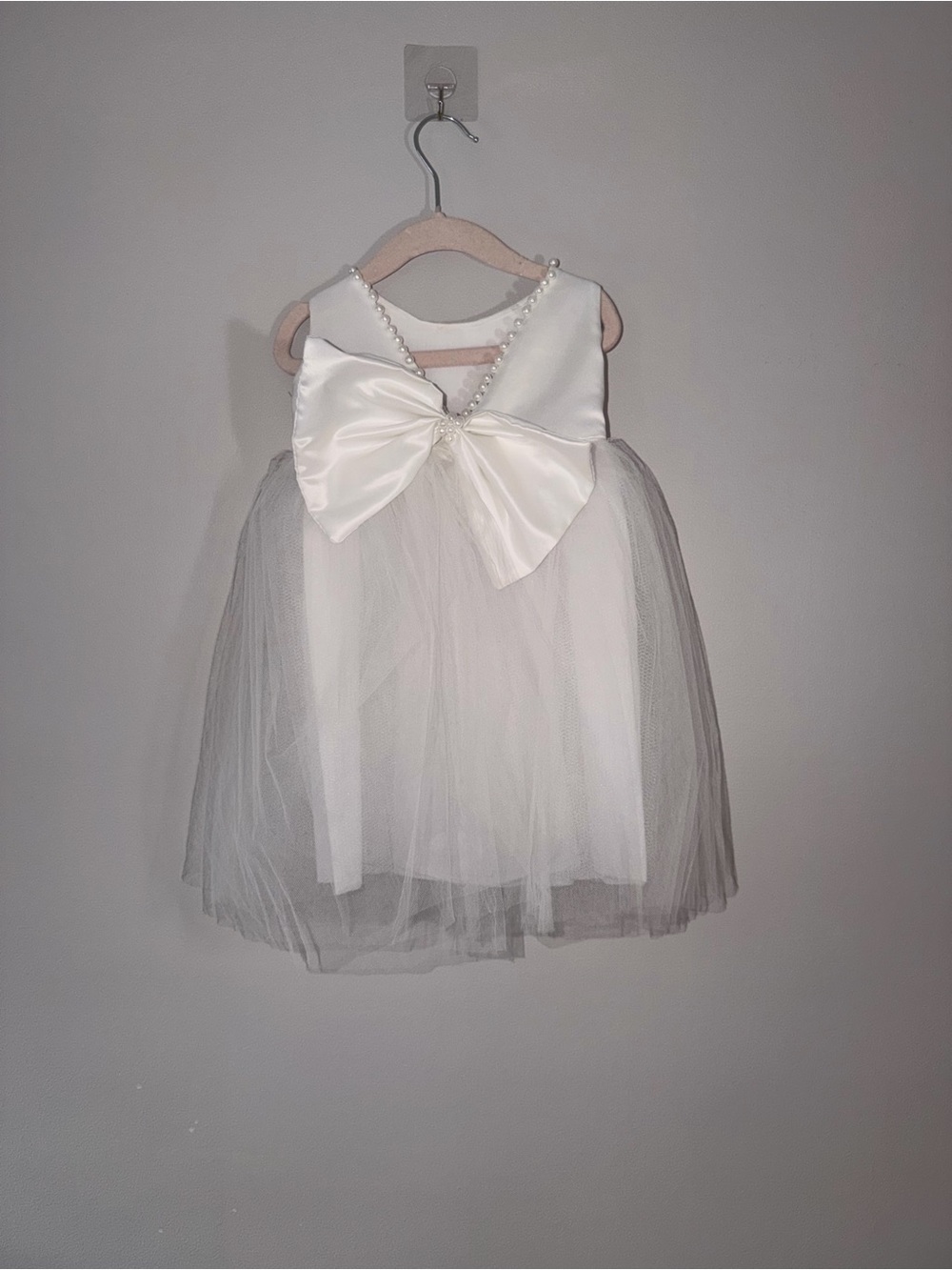 Baby Girls White Satin Tulle Dress Set with Bloomers & Headband 6-9M - Picture 3 of 5